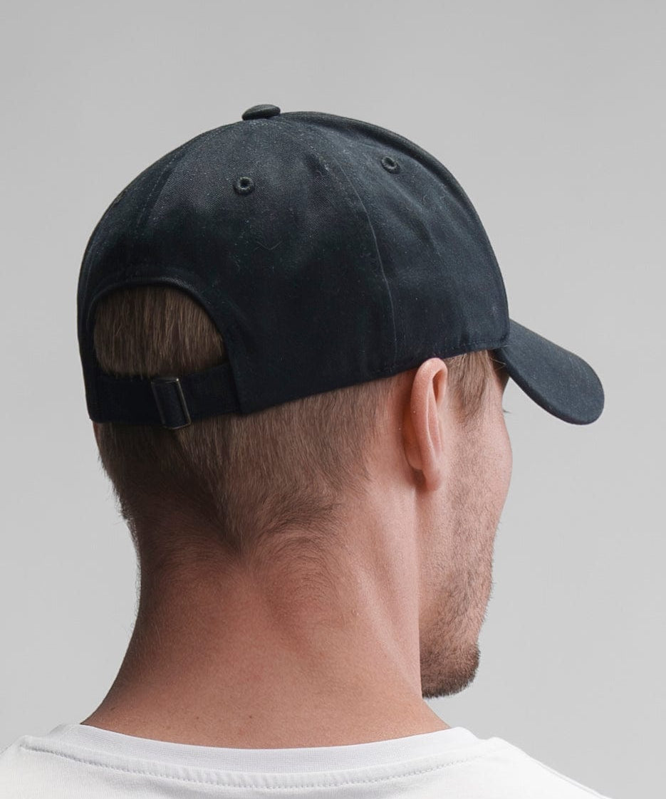 Twill Cap Black Model Back