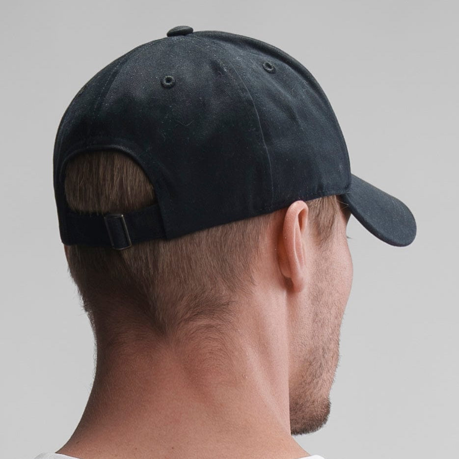 Twill Cap Black Model Back