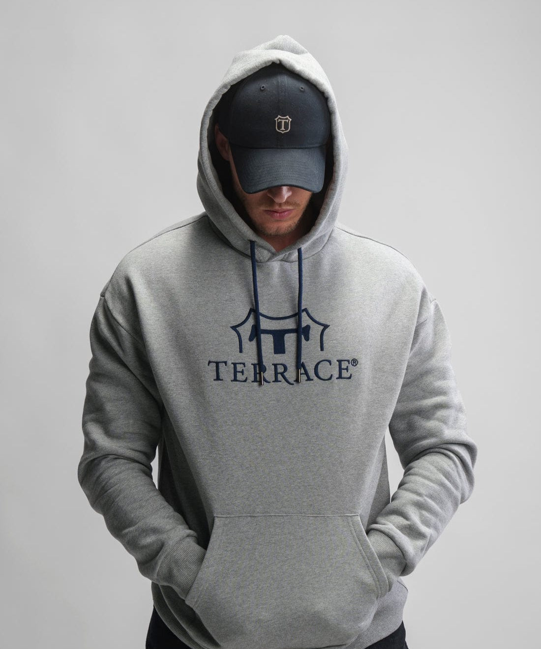 Rixa Sweat Hoodie Grey Melange Model Front