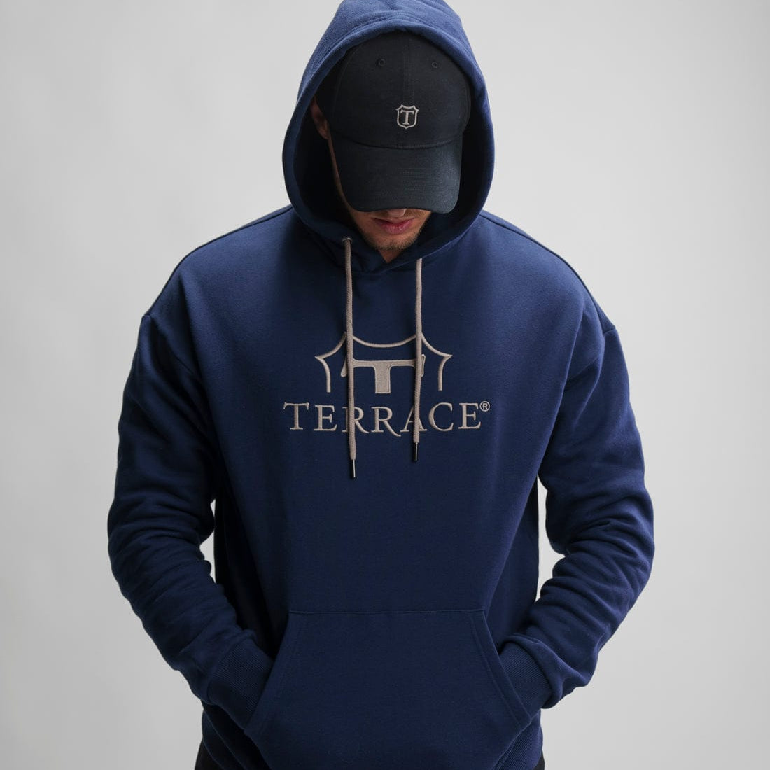 Rixa Sweat Hoodie Evening Blue Front Model